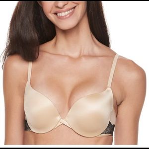 Maidenform 32B Wonderbra Satin Push-Up Bra